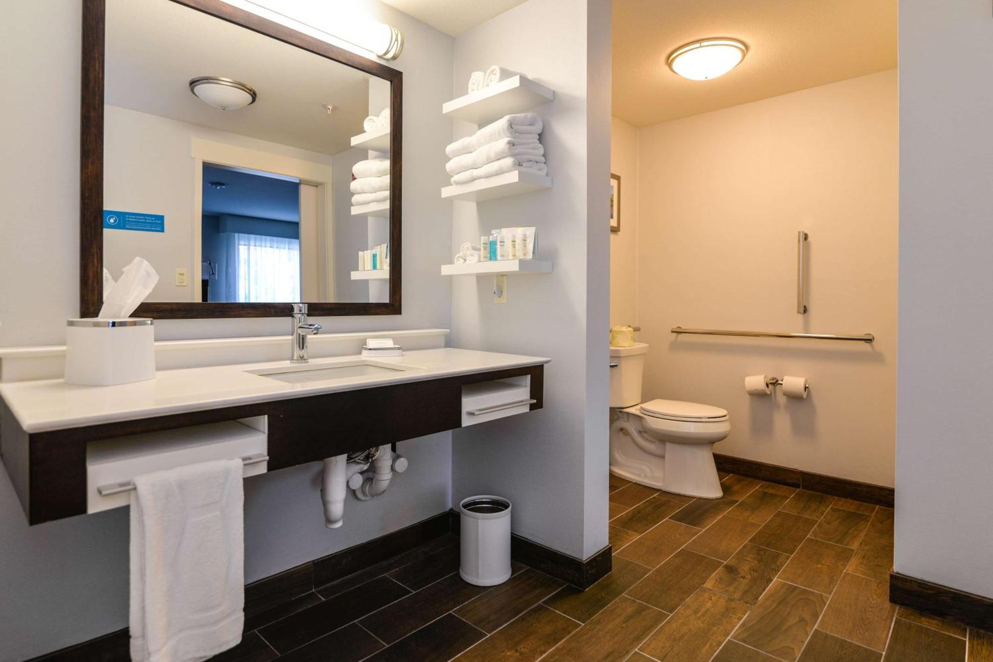 Hampton Inn Brighton Mi Zewnętrze zdjęcie