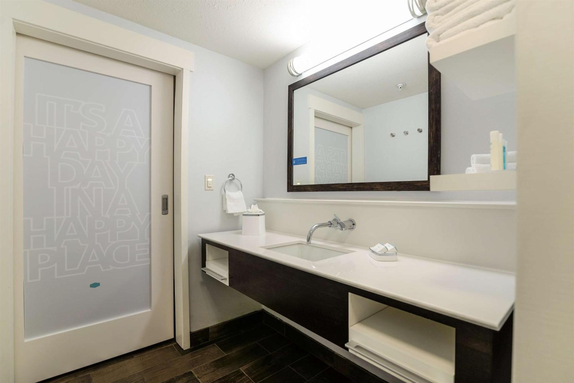 Hampton Inn Brighton Mi Zewnętrze zdjęcie