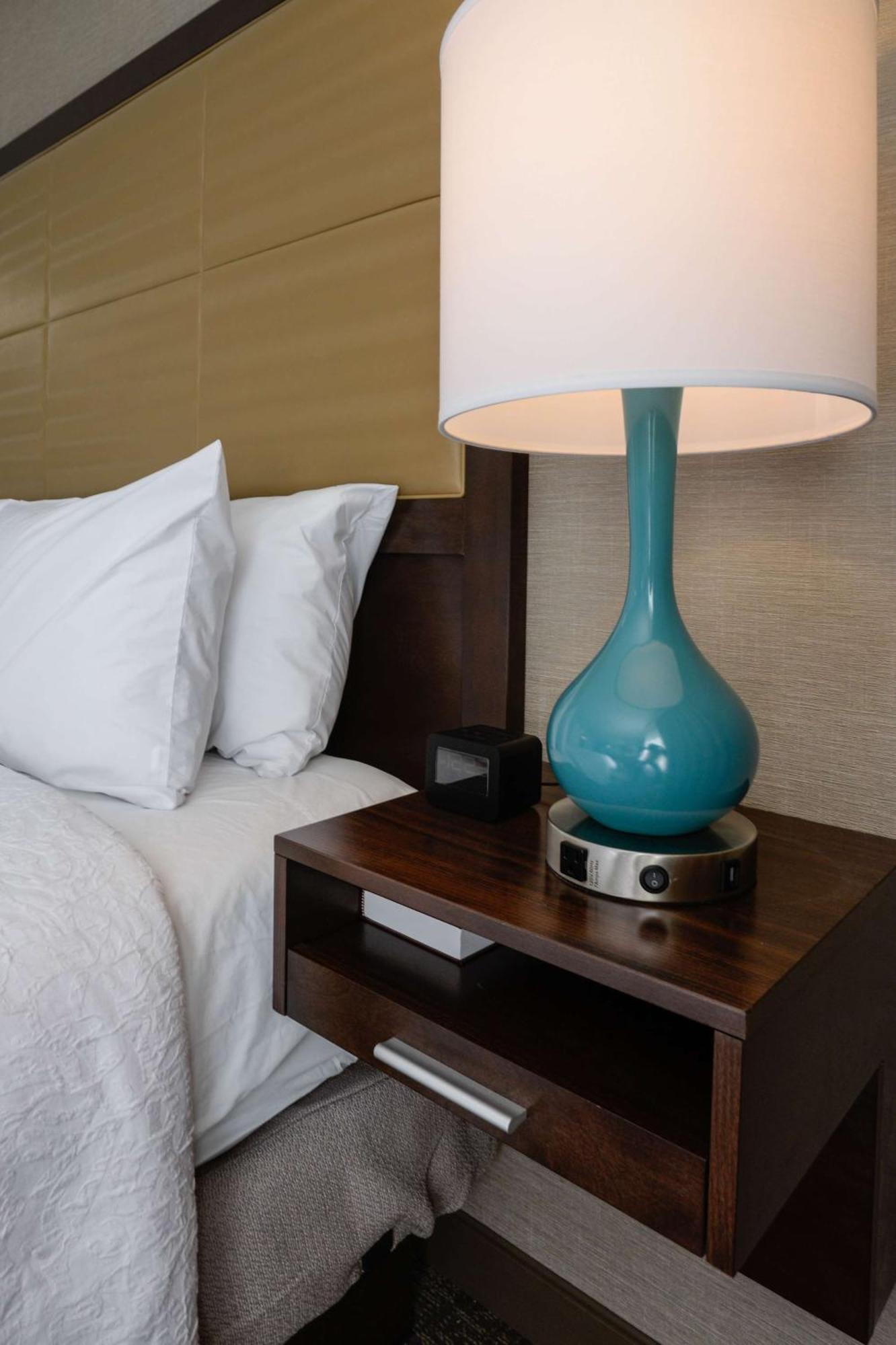 Hampton Inn Brighton Mi Zewnętrze zdjęcie